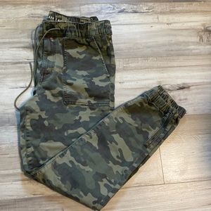 Camo print pants